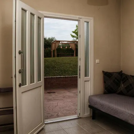Relax House S *