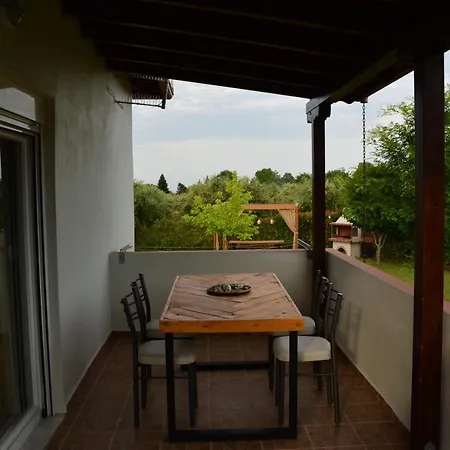 Relax House S *